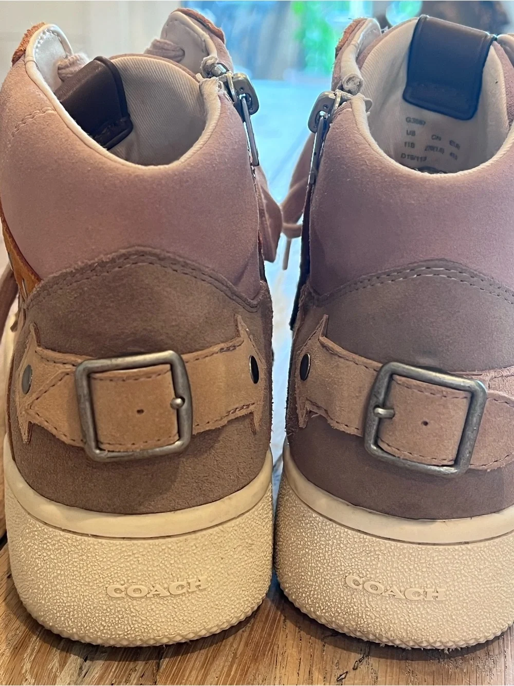 COACH G3887 Women’s 11B Suede High Top Sneakers Beige/Brown Lace-Up Buckle Zip